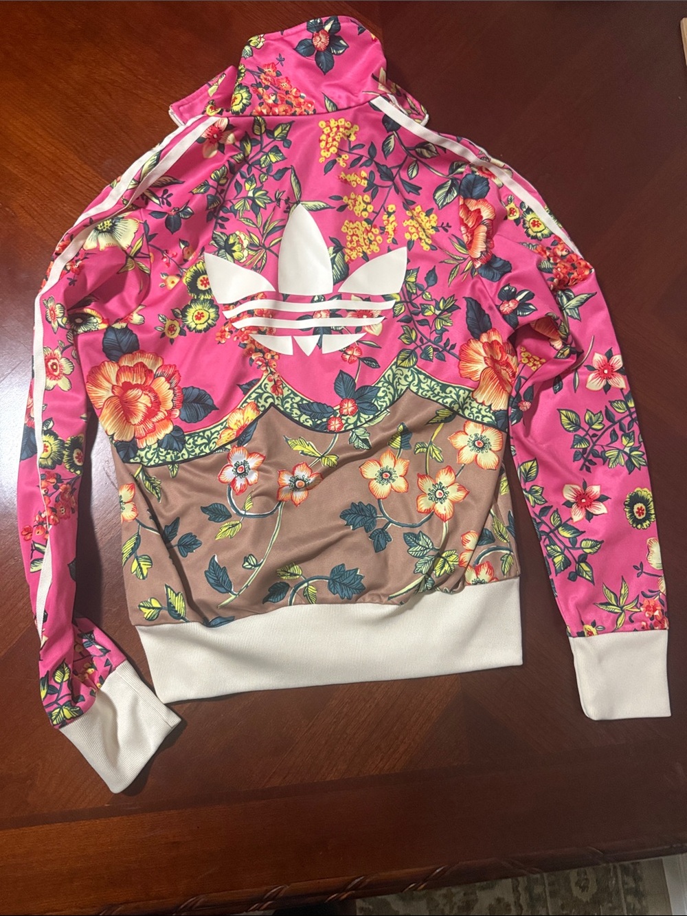 Farm rio x adidas Pink Floral Track Jacket with Tan Panels Sz S - Picture 3 of 14